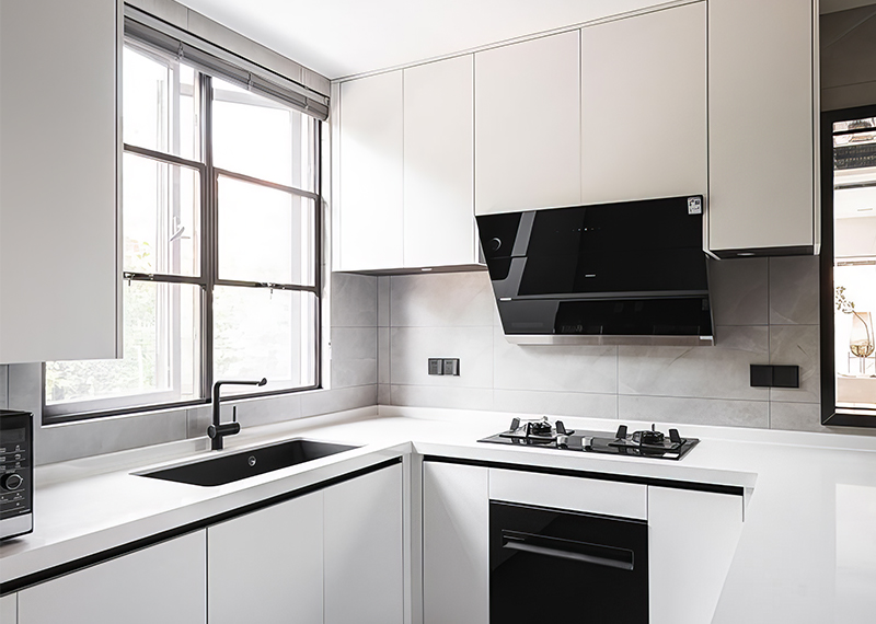 L shaped kitchen with smart storage cabinets and drawers